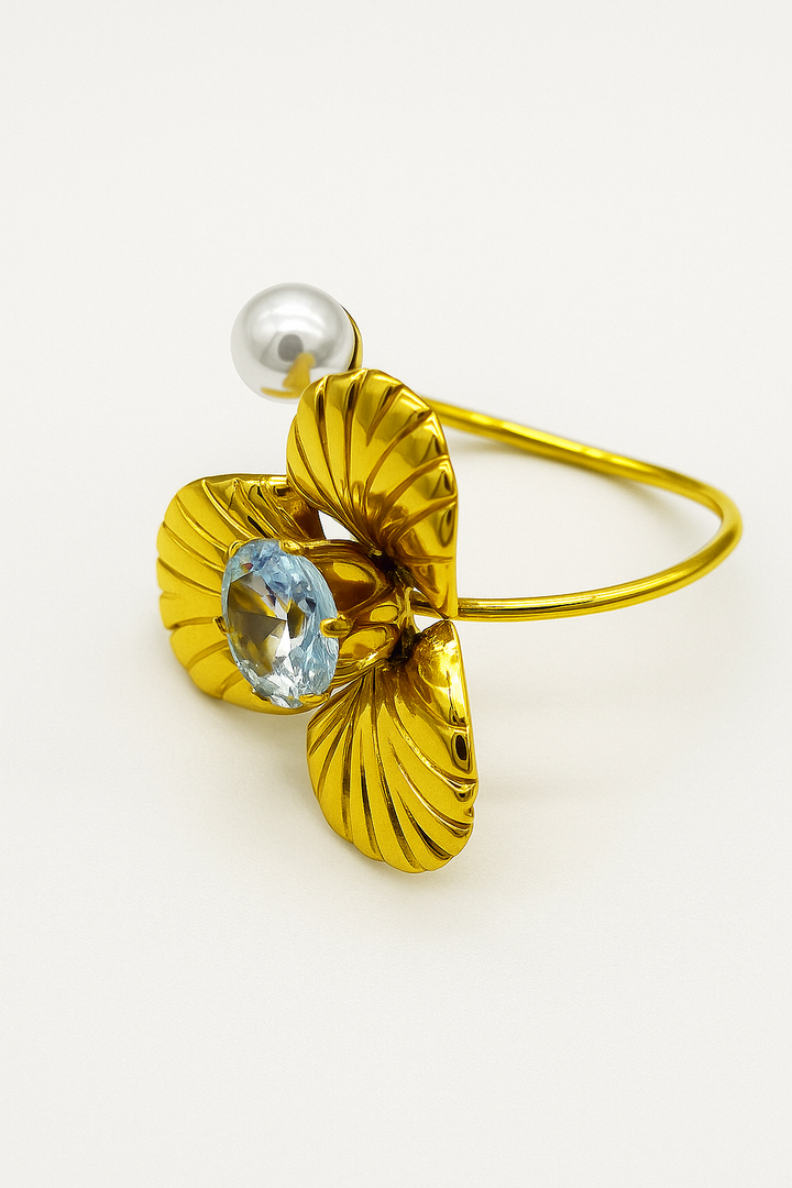 Elegant Gold Leaf Ring with Pearl & Diamond Accent – Designer Artificial Jewelry for Women