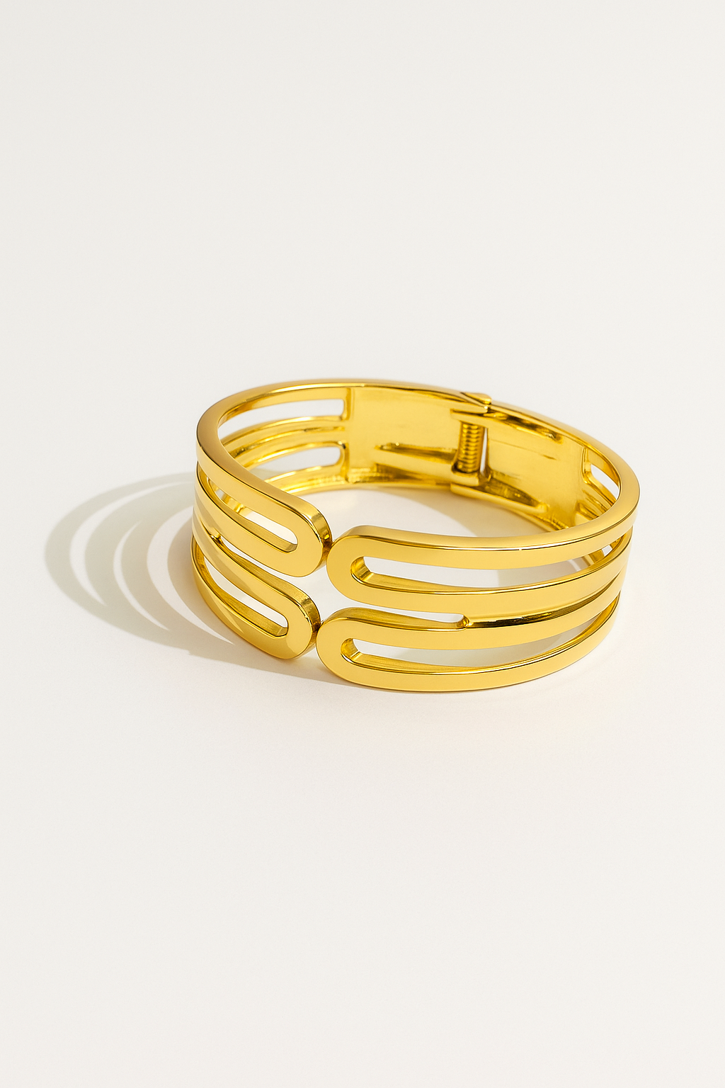 Elegant Gold Geometric Hinged Bangle Bracelet for Women – Modern Festive Wear