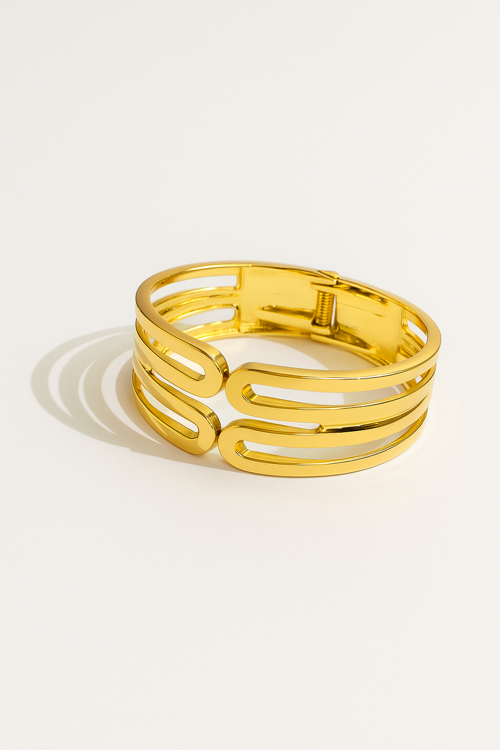 Elegant Gold Geometric Hinged Bangle Bracelet for Women – Modern Festive Wear