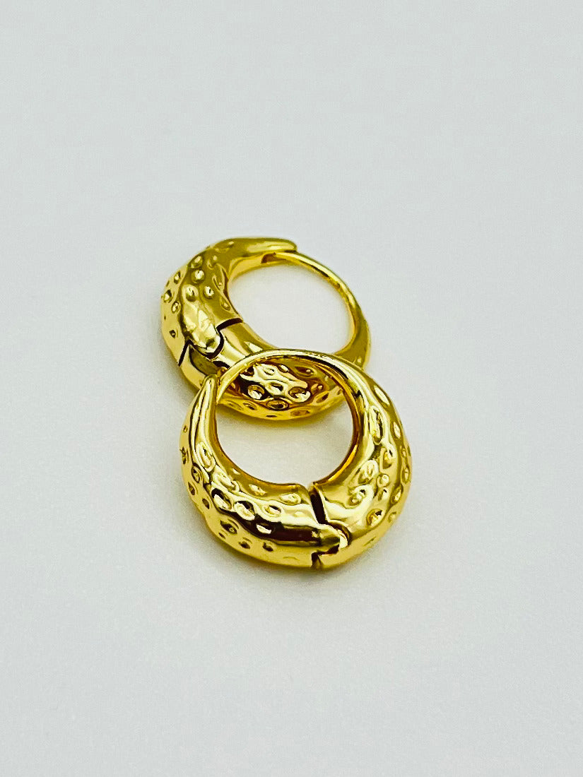 Chic Textured Gold Round Earrings – Minimalist Artificial Hoops for Women