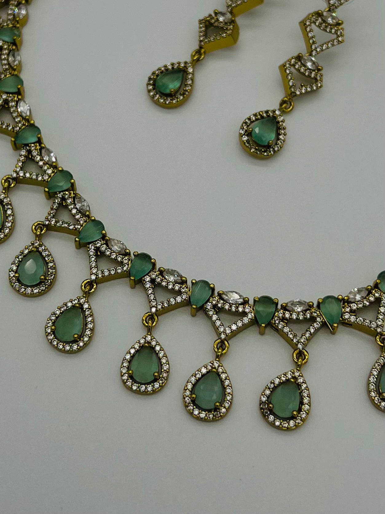 Gold-Toned Green Stone Necklace & Earring Set – Bridal Artificial Jewelry for Women