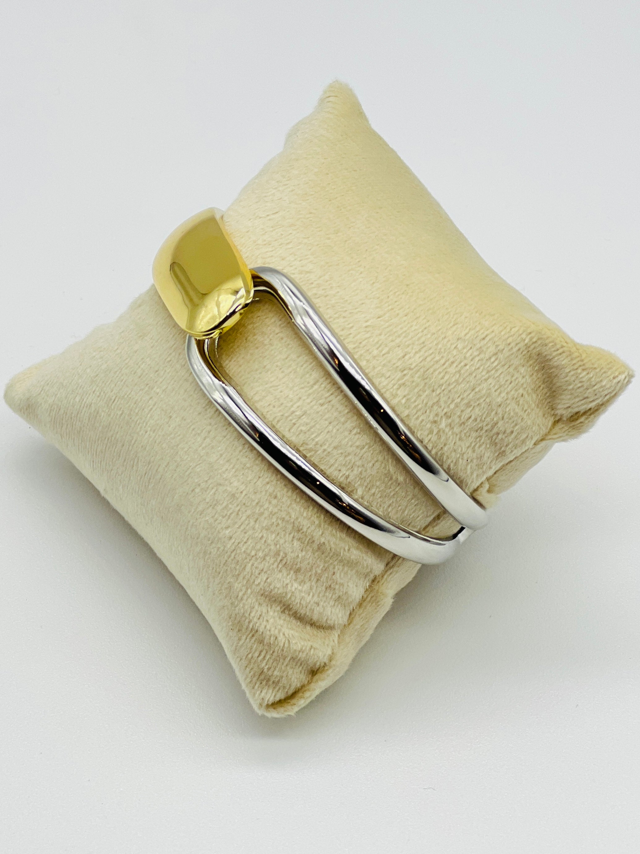 Elegant Dual-Tone Gold & Silver Bracelet for Women – Modern Designer Jewelry